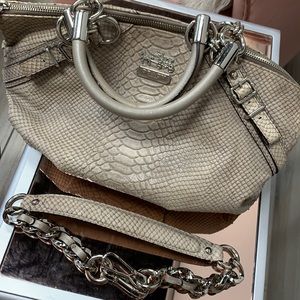 💯 Guarantee Authentic Coach bag.